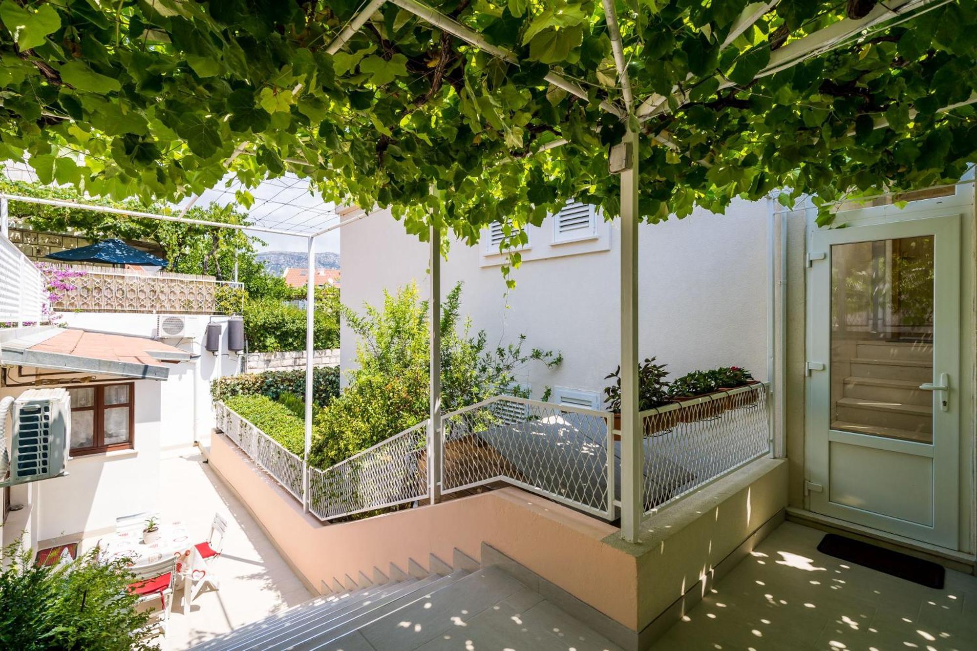 Guest House Vulic دوبروفينك المظهر الخارجي الصورة